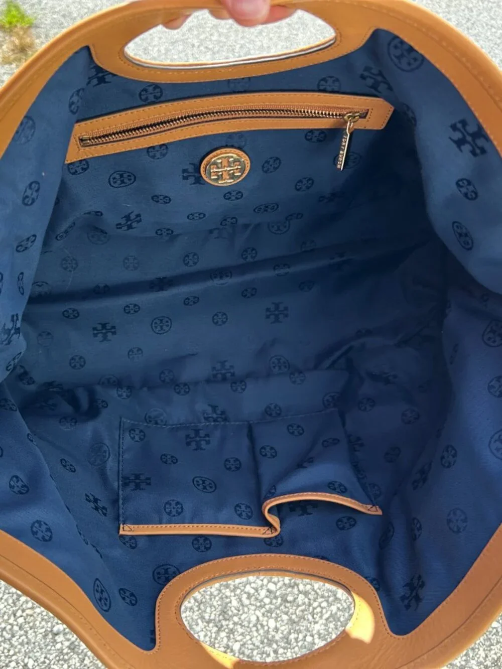 Tory Burch size 19